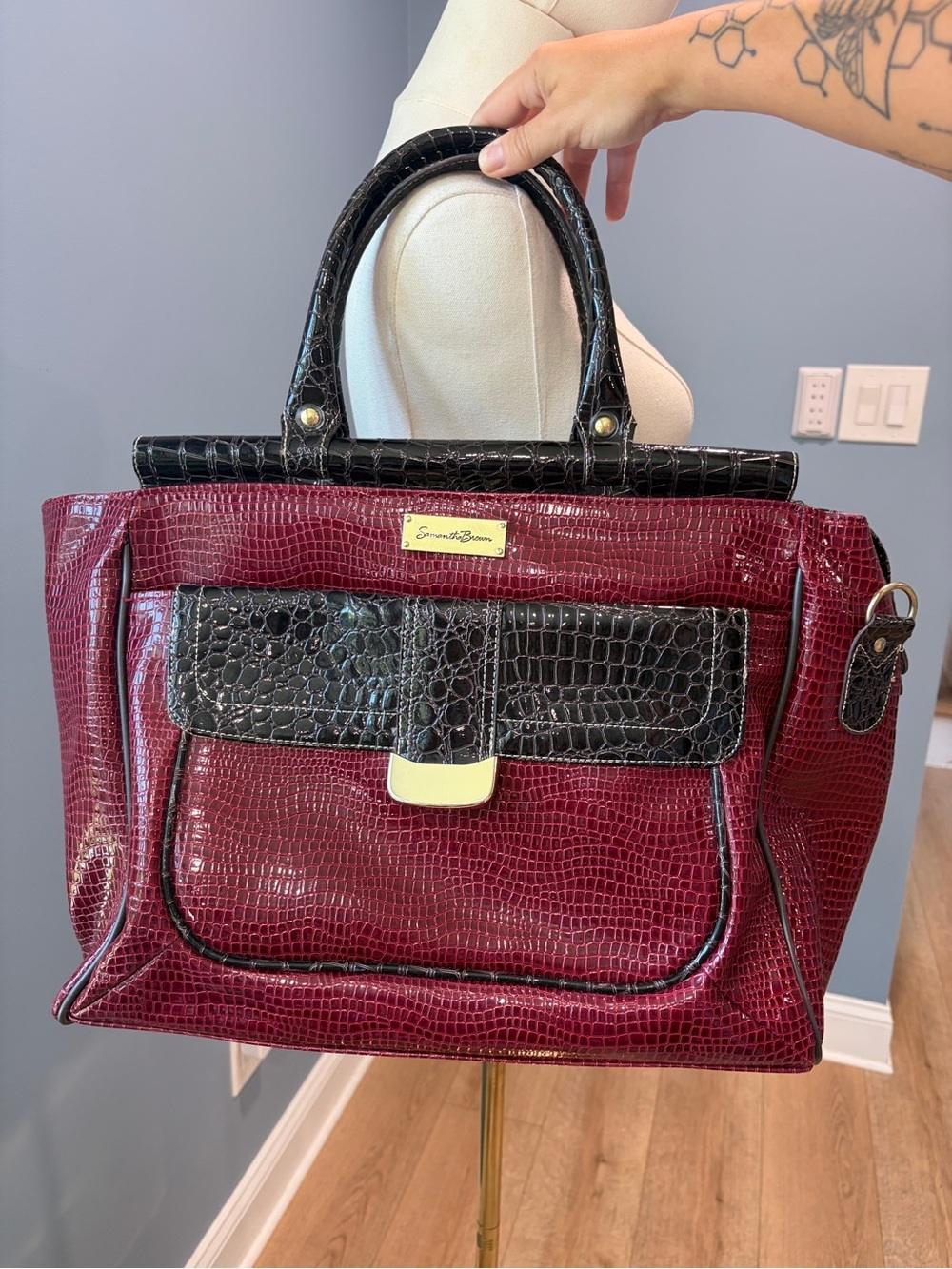Samantha Brown Burgundy Croc Embossed Carry On Tote Travel Weekender NWT